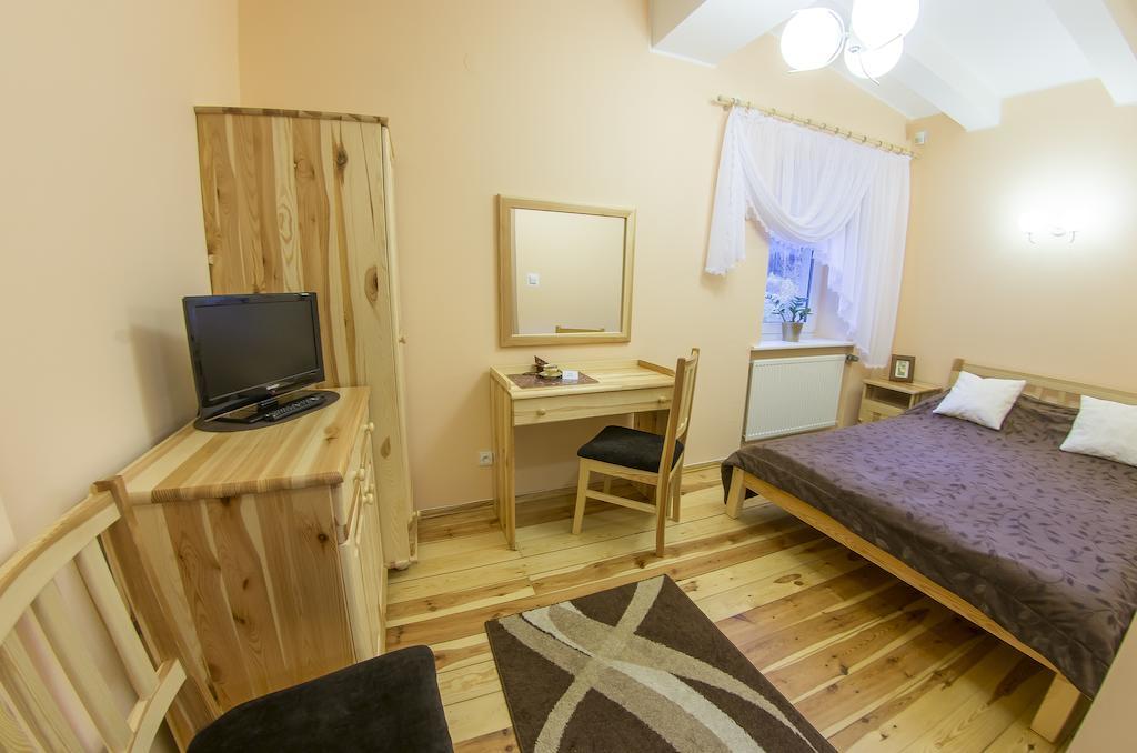 Szwajcarka Willa Z Sauna I Jacuzzi Kudowa Zdroj Room photo